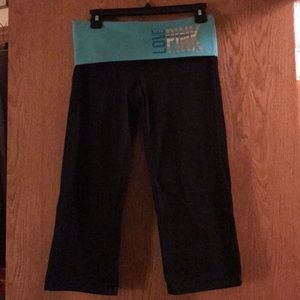 Hardly worn Victoria’s Secret yoga pants SZ small